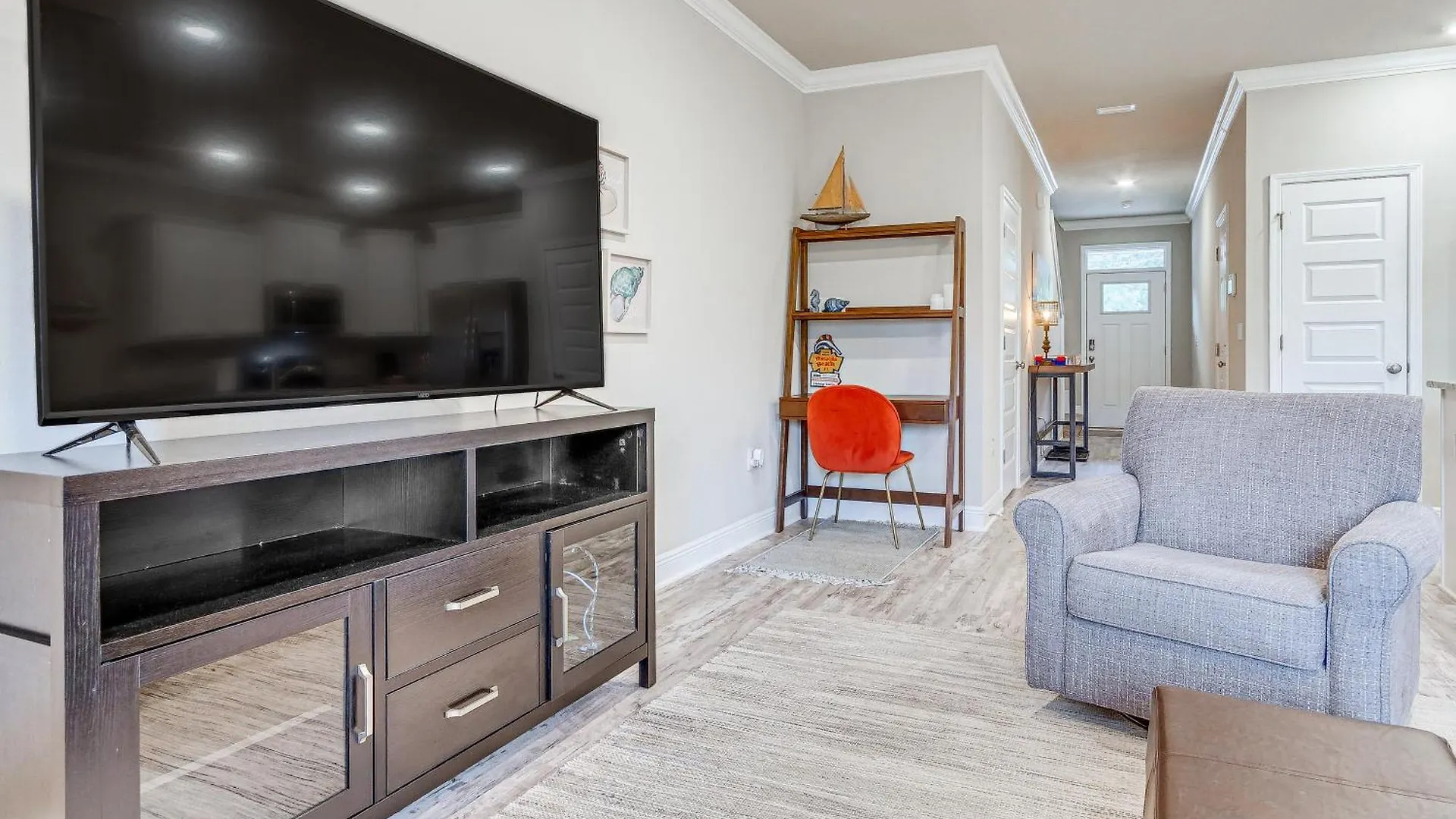 Pensacola Vacation Rental With Community Pool! 0*,